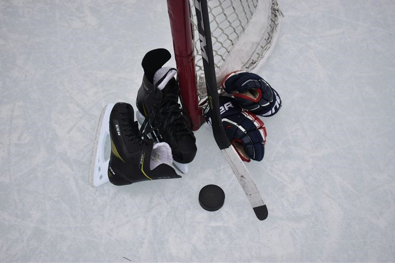 Hockey equipment