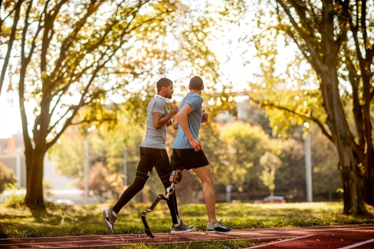 Outdoor Run Club-converted-from-png
