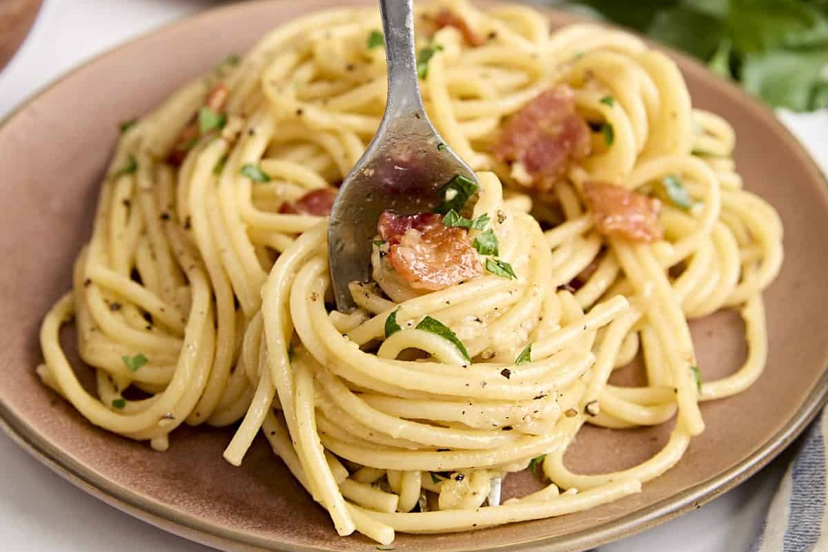 Spaghetti-Carbonara-Fork